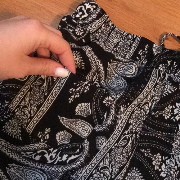 Patterned Pants - Picture 5 of 5